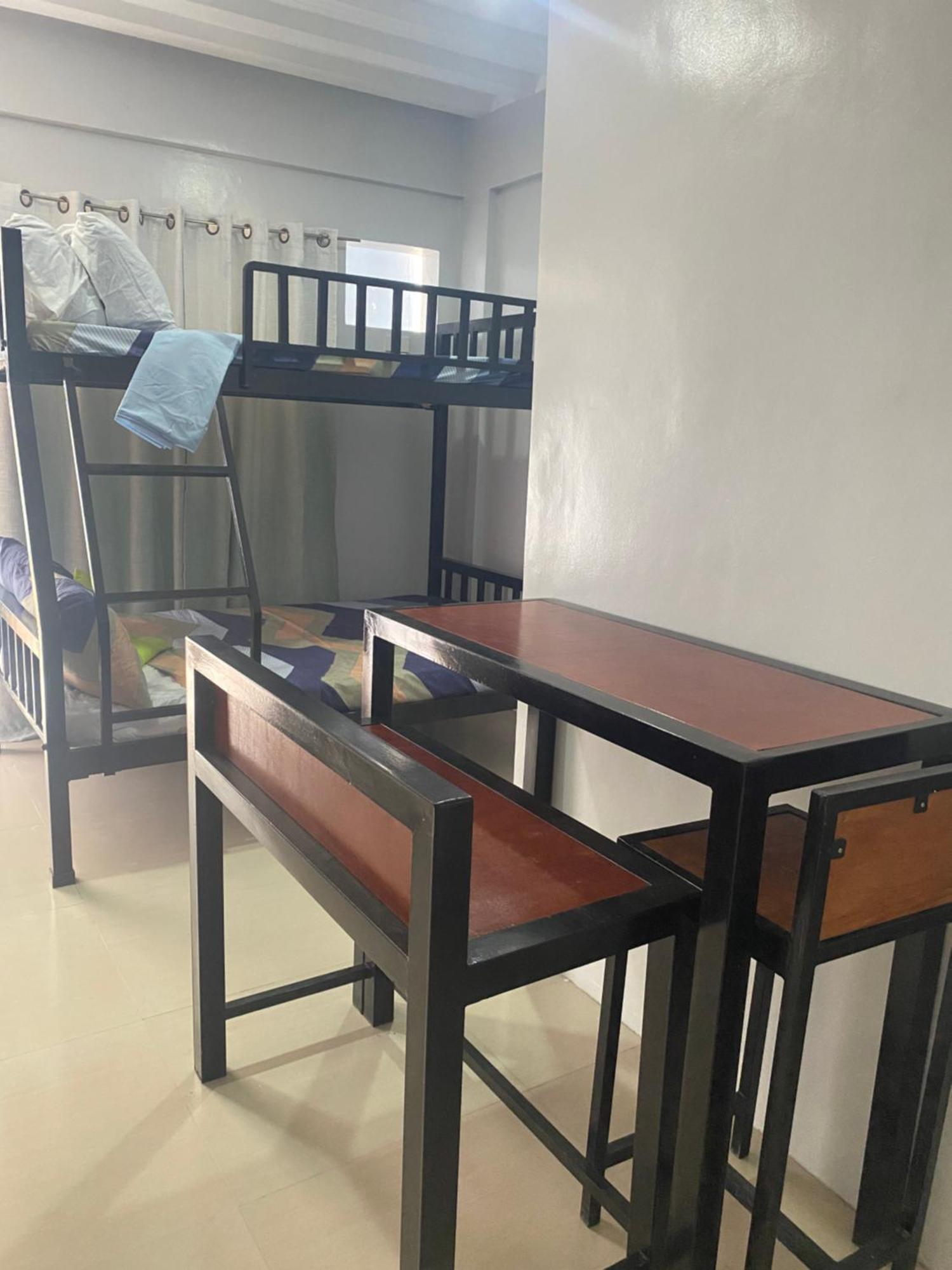 Restfull Transient Inn San Narciso Экстерьер фото